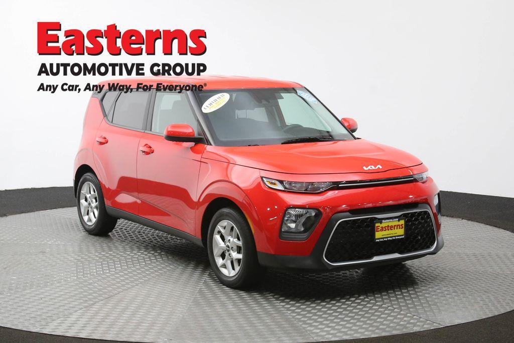 used 2022 Kia Soul car, priced at $17,490