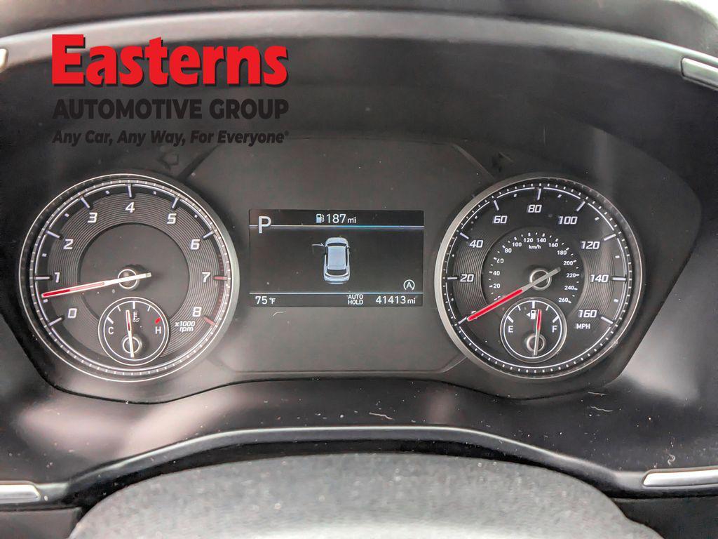 used 2022 Hyundai Santa Fe car, priced at $23,375