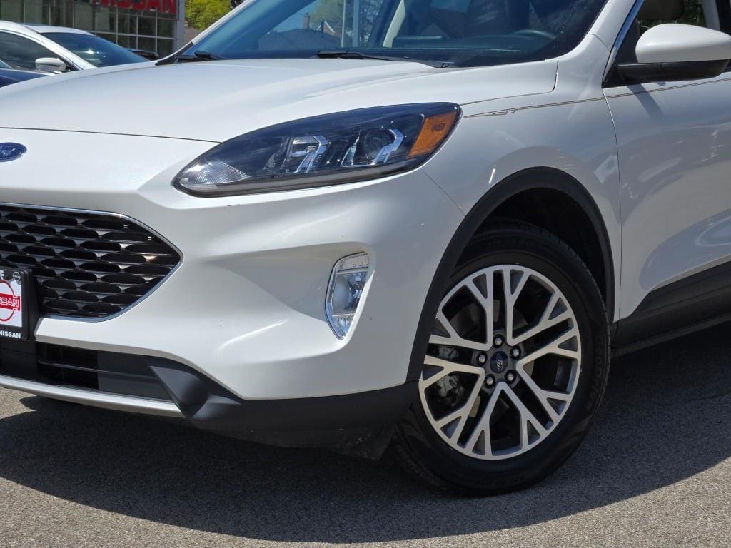 used 2022 Ford Escape car, priced at $21,500