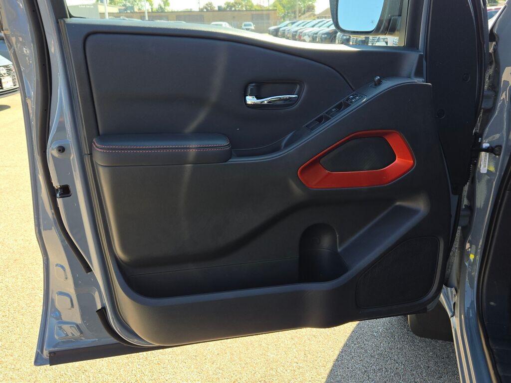 new 2025 Nissan Frontier car, priced at $48,905