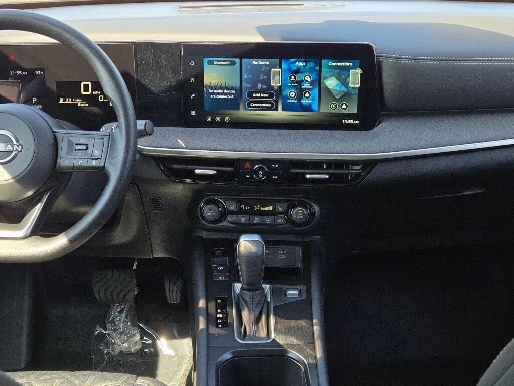 new 2026 Nissan Kicks car, priced at $29,015