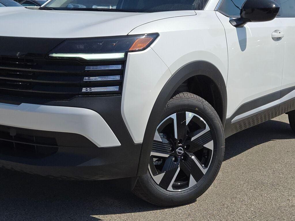 new 2026 Nissan Kicks car, priced at $29,015