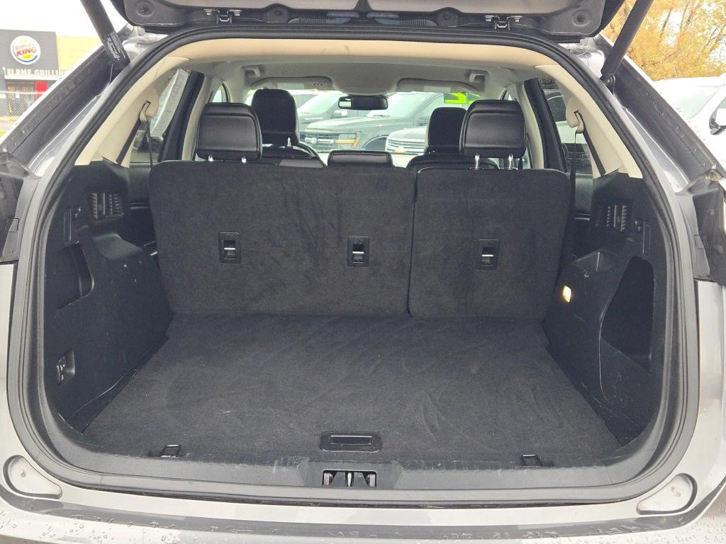 used 2022 Ford Edge car, priced at $22,000