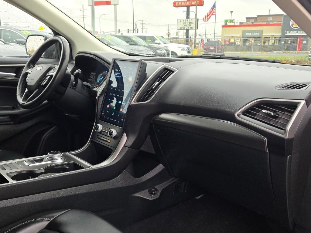 used 2022 Ford Edge car, priced at $22,000