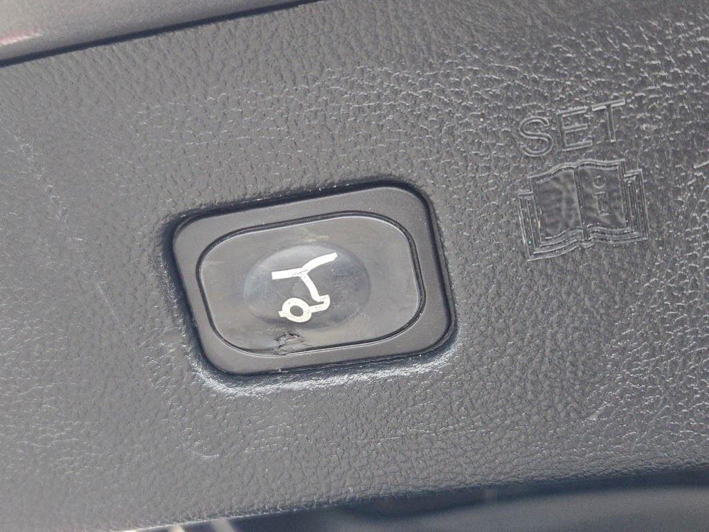 used 2022 Ford Edge car, priced at $22,000