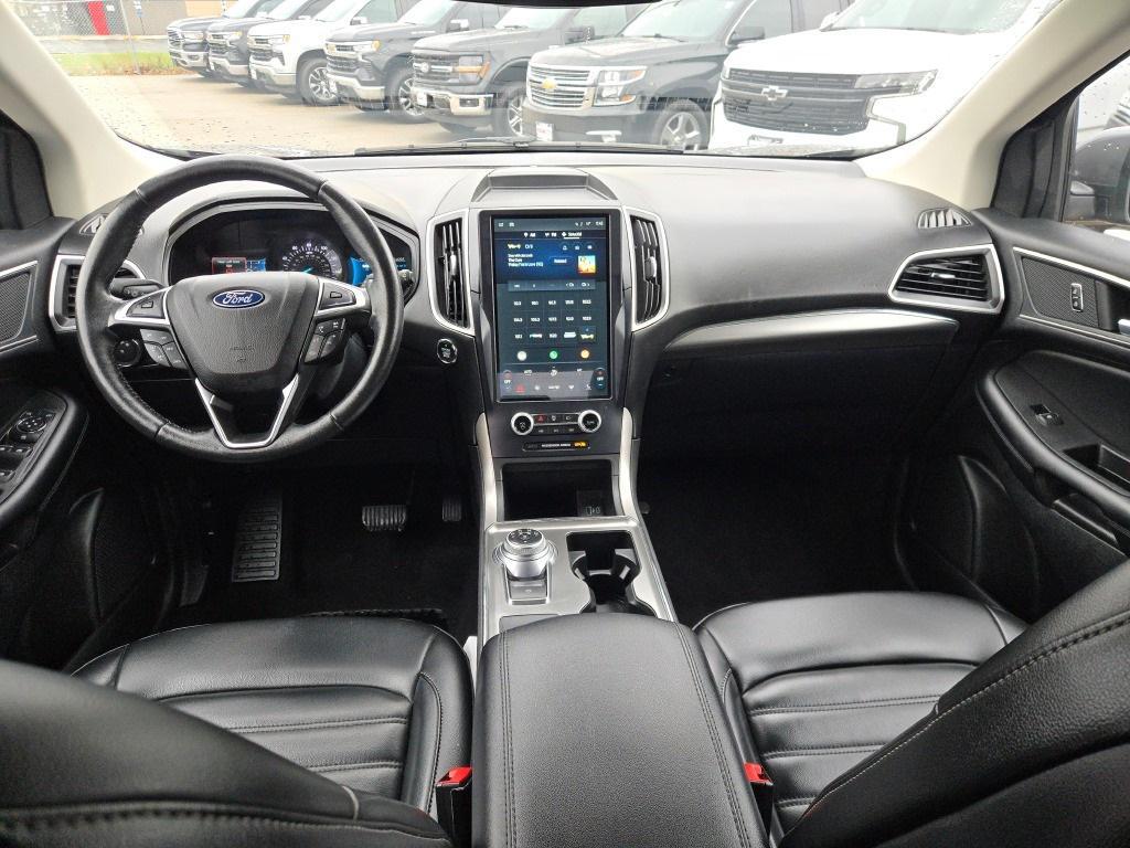used 2022 Ford Edge car, priced at $22,000