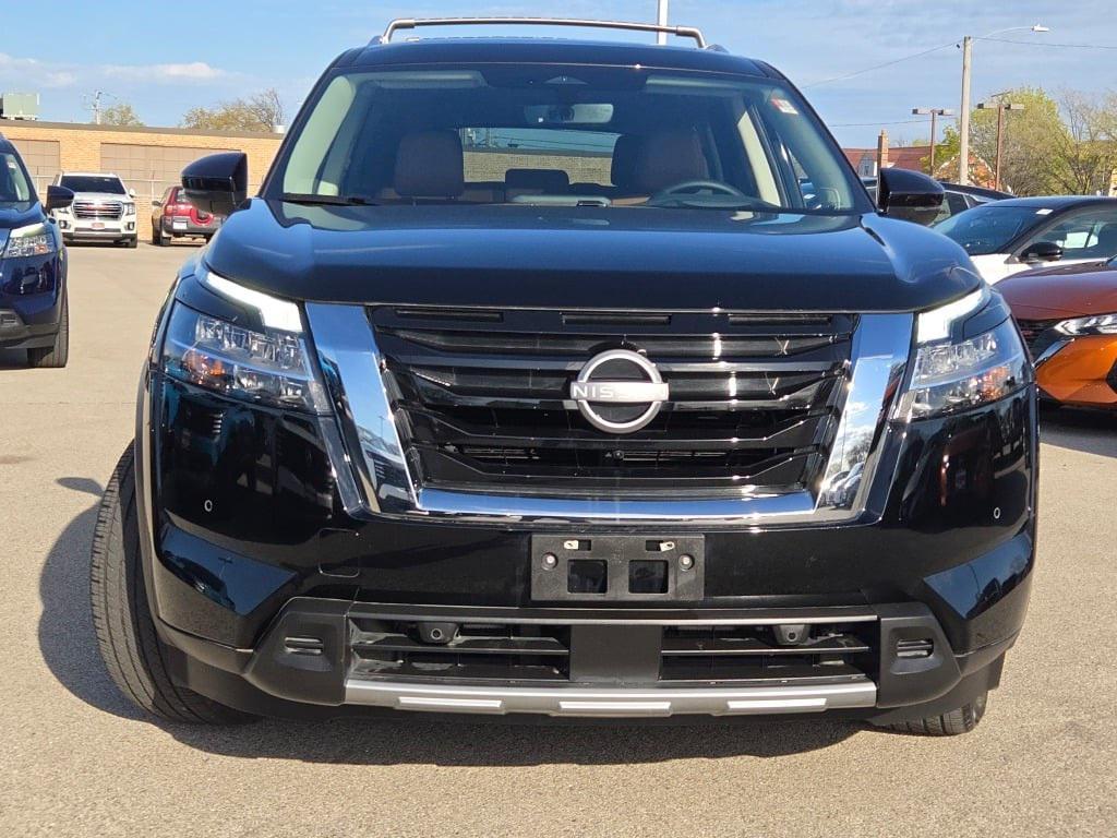 used 2024 Nissan Pathfinder car, priced at $40,500