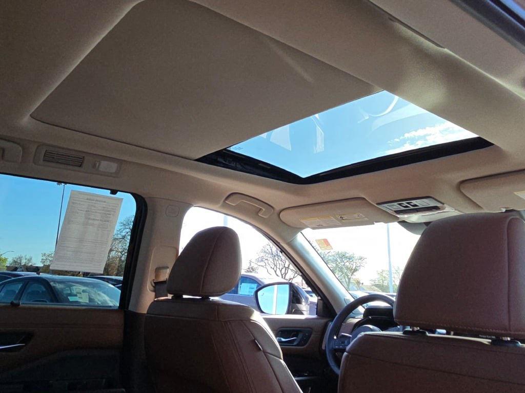 used 2024 Nissan Pathfinder car, priced at $40,500