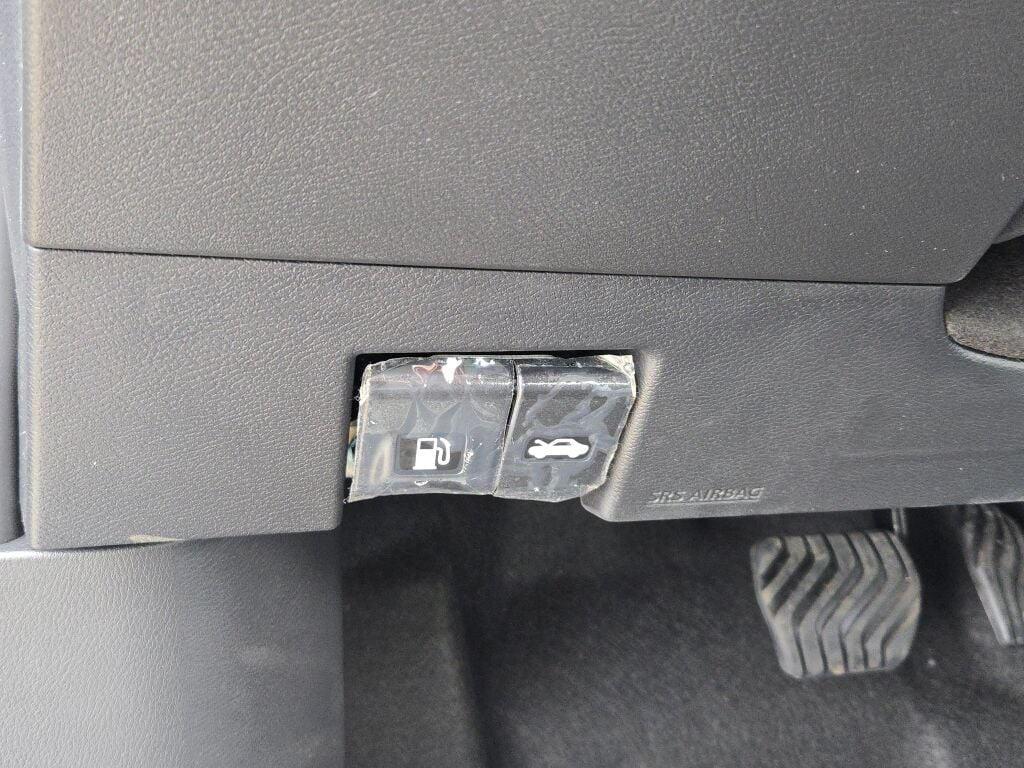 new 2025 Nissan Versa car, priced at $22,061