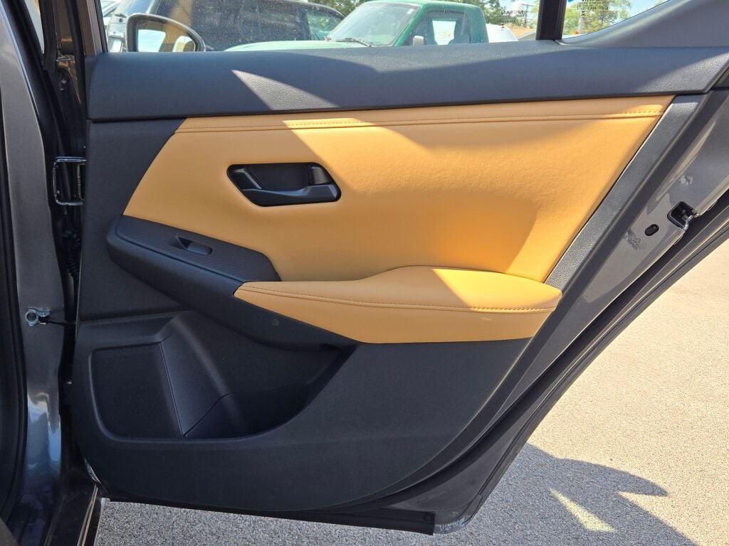 new 2025 Nissan Sentra car, priced at $27,670