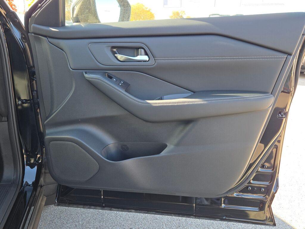 new 2026 Nissan Rogue car, priced at $35,615