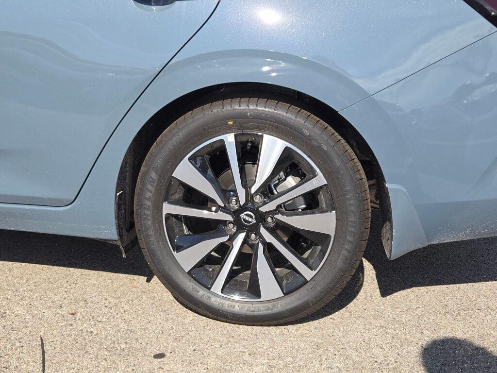 new 2025 Nissan Sentra car, priced at $28,120