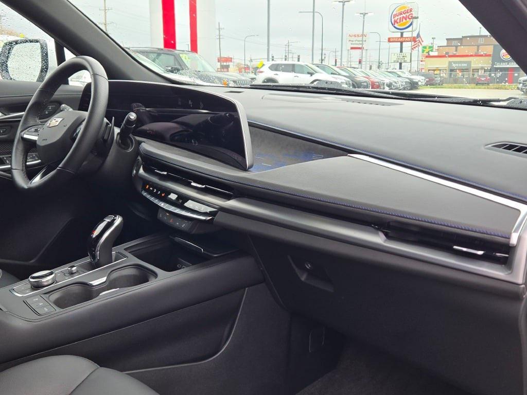 used 2024 Cadillac XT4 car, priced at $41,000