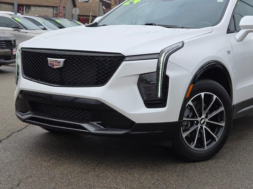 used 2024 Cadillac XT4 car, priced at $41,000