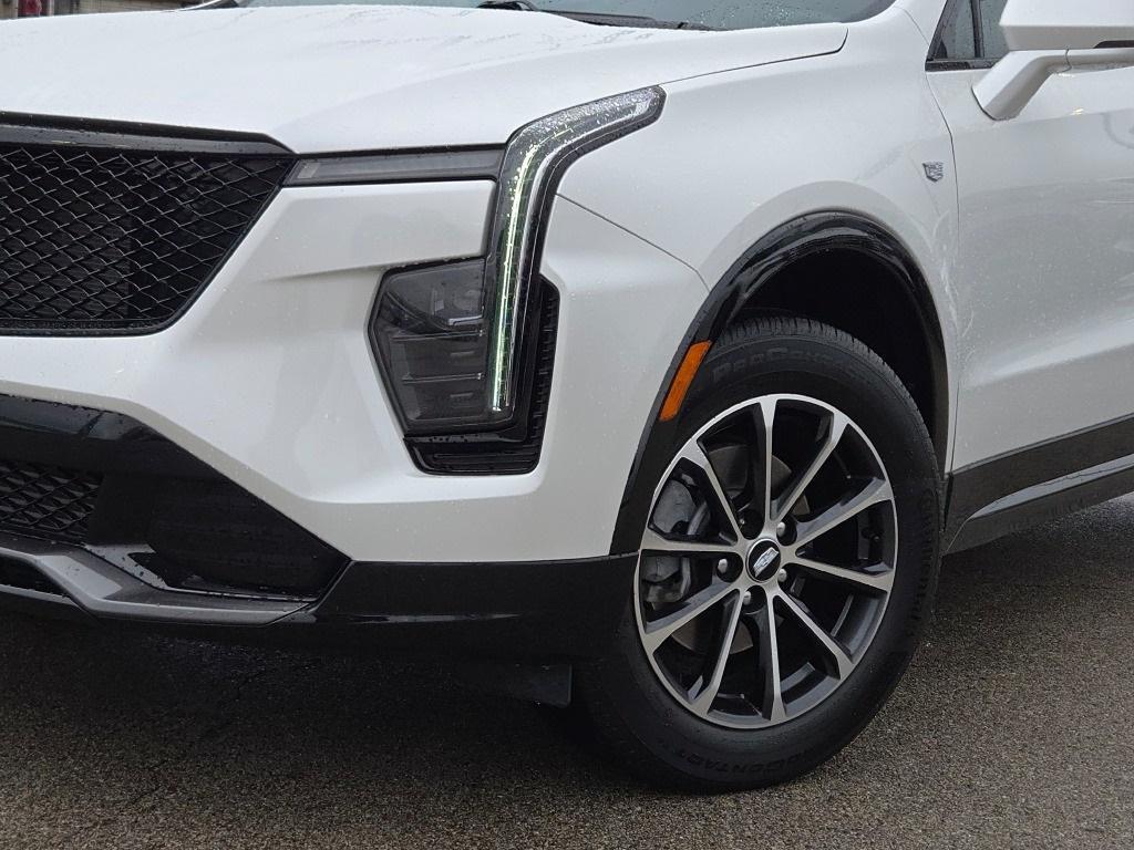 used 2024 Cadillac XT4 car, priced at $41,000