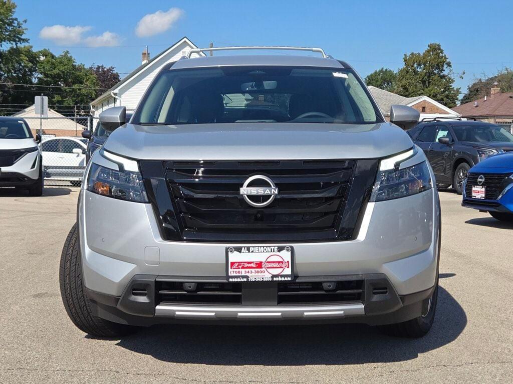 new 2025 Nissan Pathfinder car, priced at $46,960