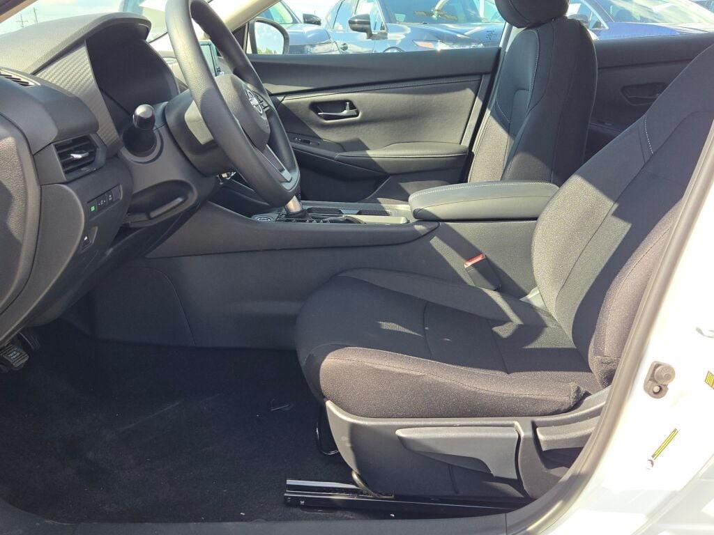 new 2025 Nissan Sentra car, priced at $23,335