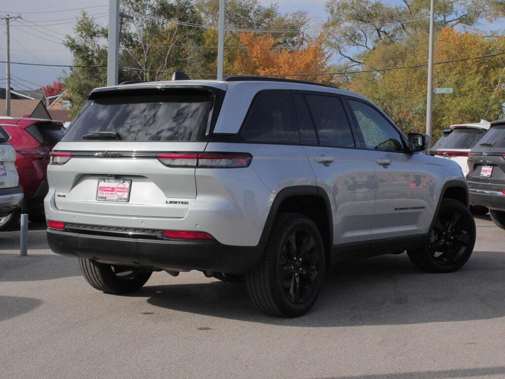 used 2024 Jeep Grand Cherokee car, priced at $37,900