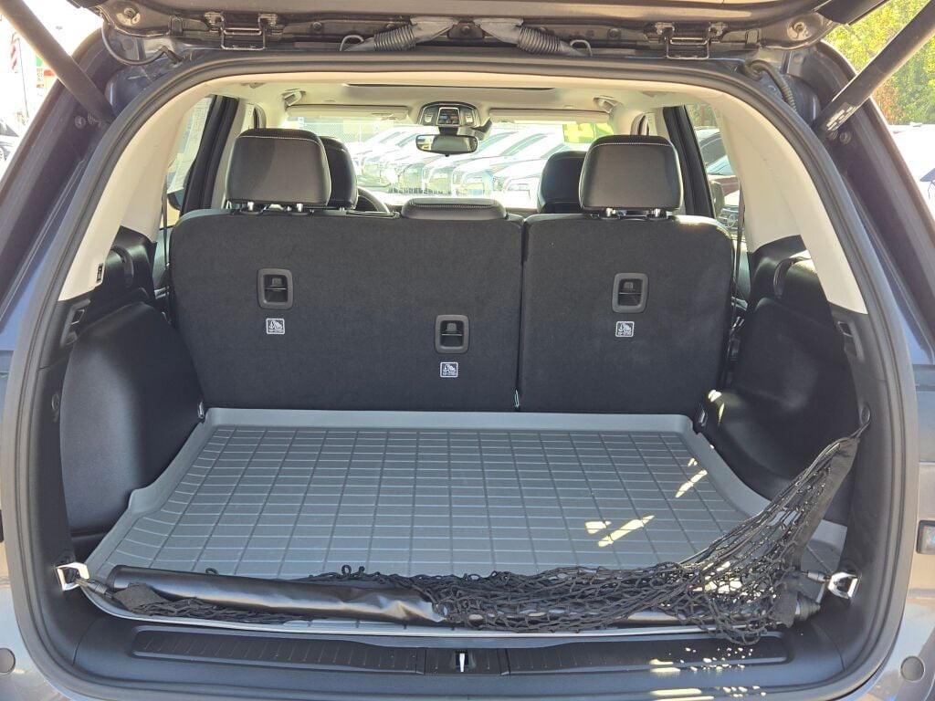 used 2024 Jeep Grand Cherokee car, priced at $39,900