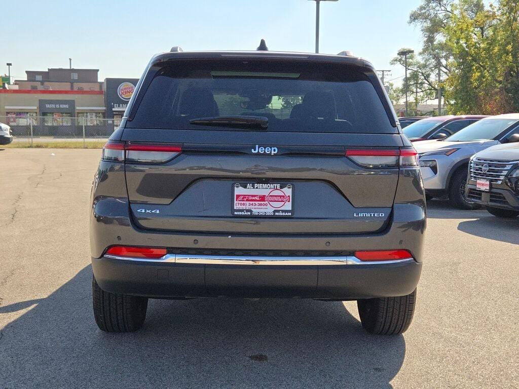 used 2024 Jeep Grand Cherokee car, priced at $39,900