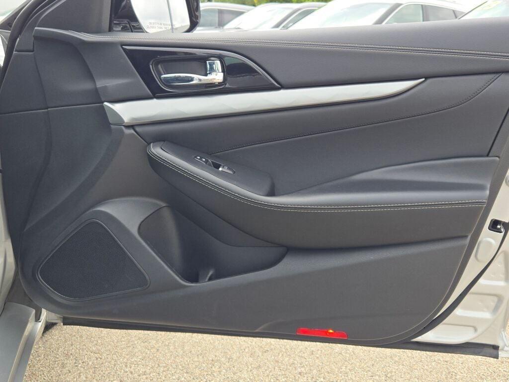 used 2023 Nissan Maxima car, priced at $23,900