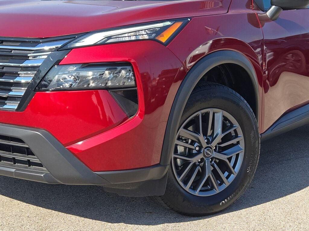 used 2025 Nissan Rogue car, priced at $26,500