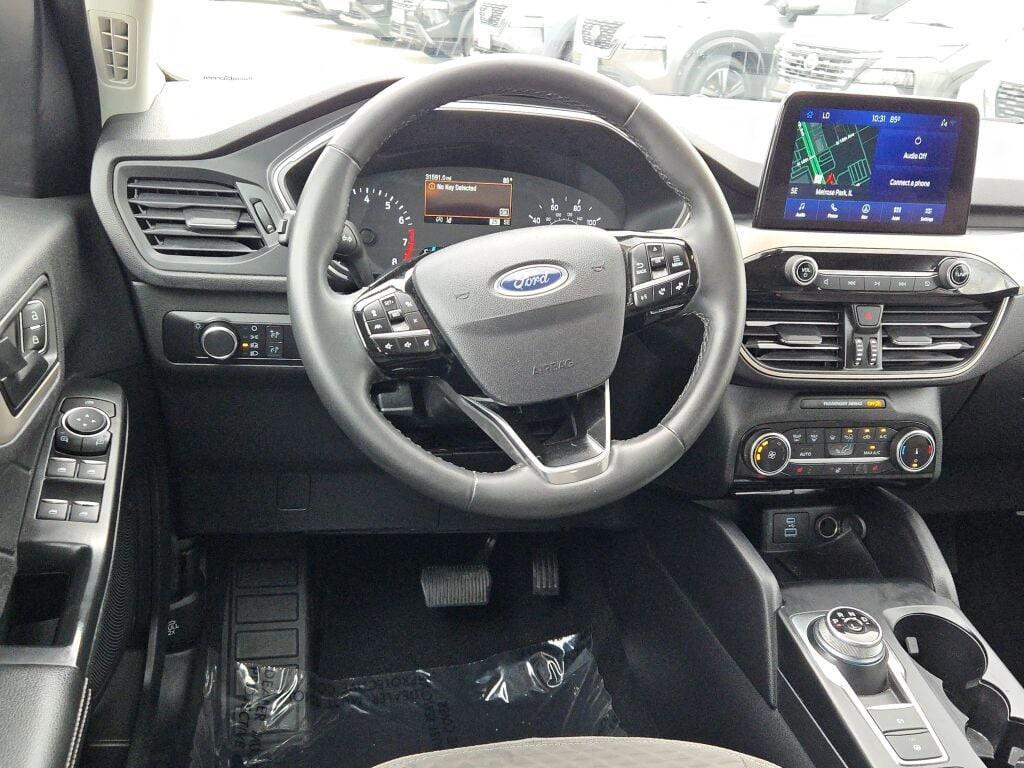 used 2022 Ford Escape car, priced at $20,000