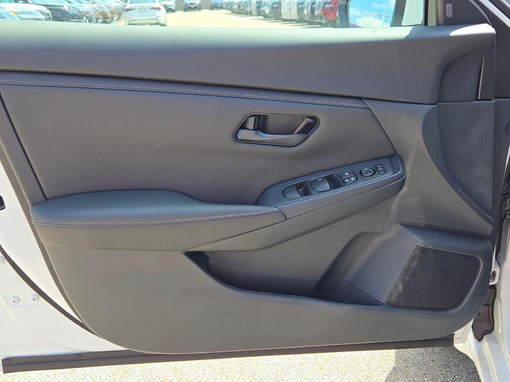 new 2025 Nissan Sentra car, priced at $23,335