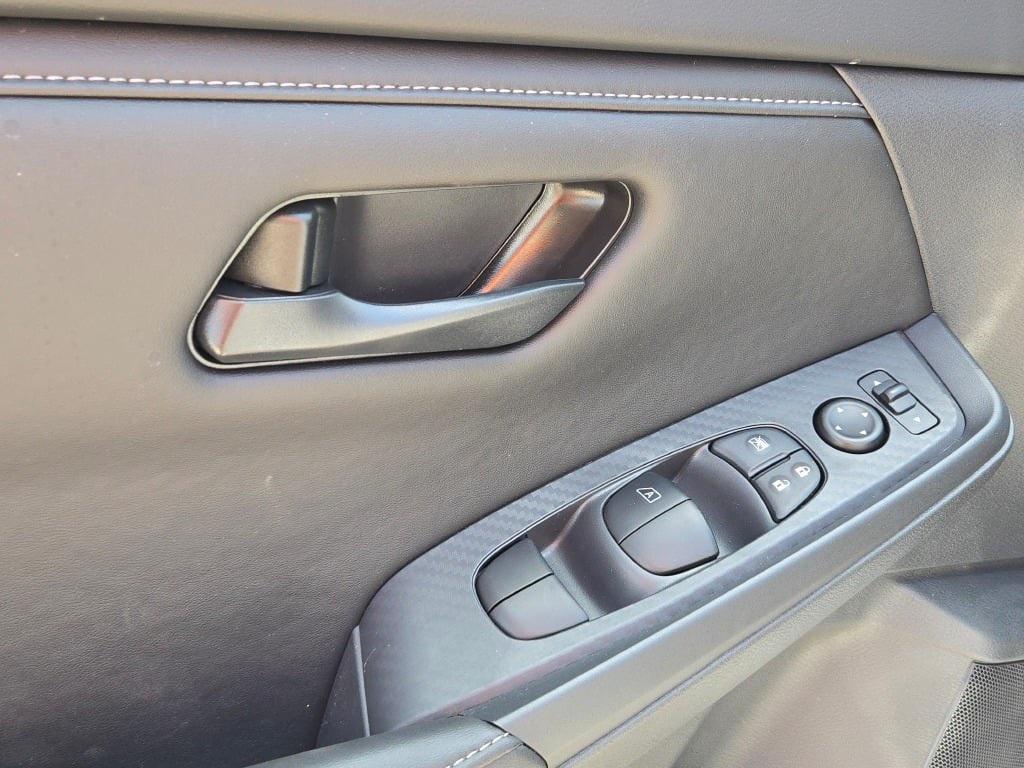 new 2025 Nissan Sentra car, priced at $23,335