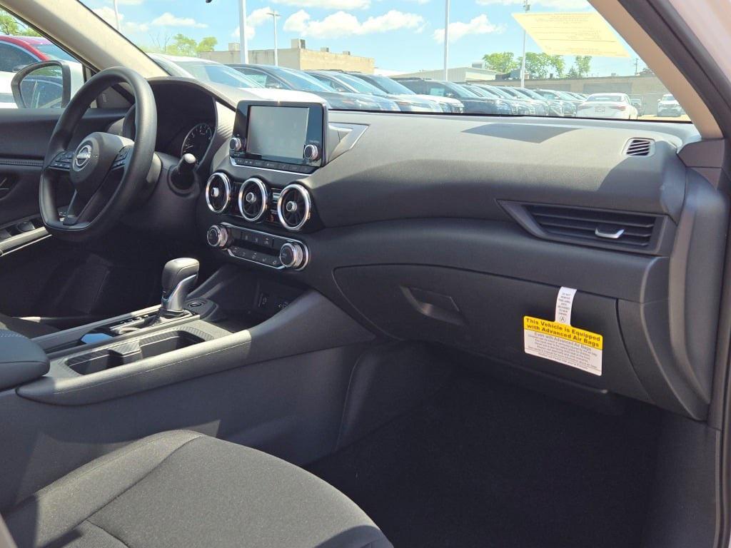 new 2025 Nissan Sentra car, priced at $23,335
