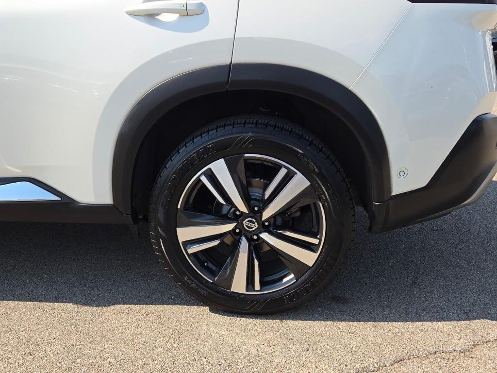 used 2021 Nissan Rogue car, priced at $19,500