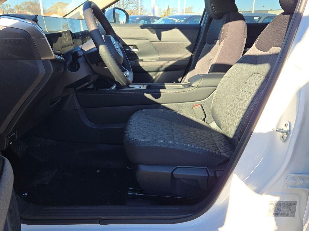 new 2025 Nissan Kicks car, priced at $27,810