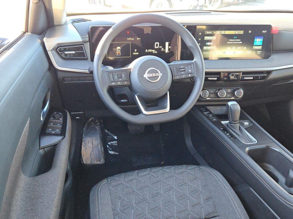 new 2025 Nissan Kicks car, priced at $27,810