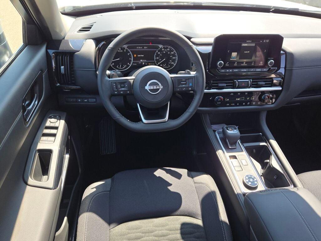 new 2025 Nissan Pathfinder car, priced at $43,775
