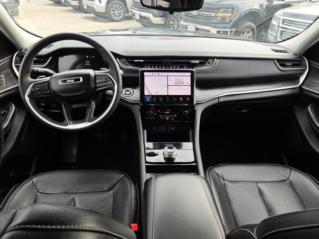 used 2023 Jeep Grand Cherokee car, priced at $33,000