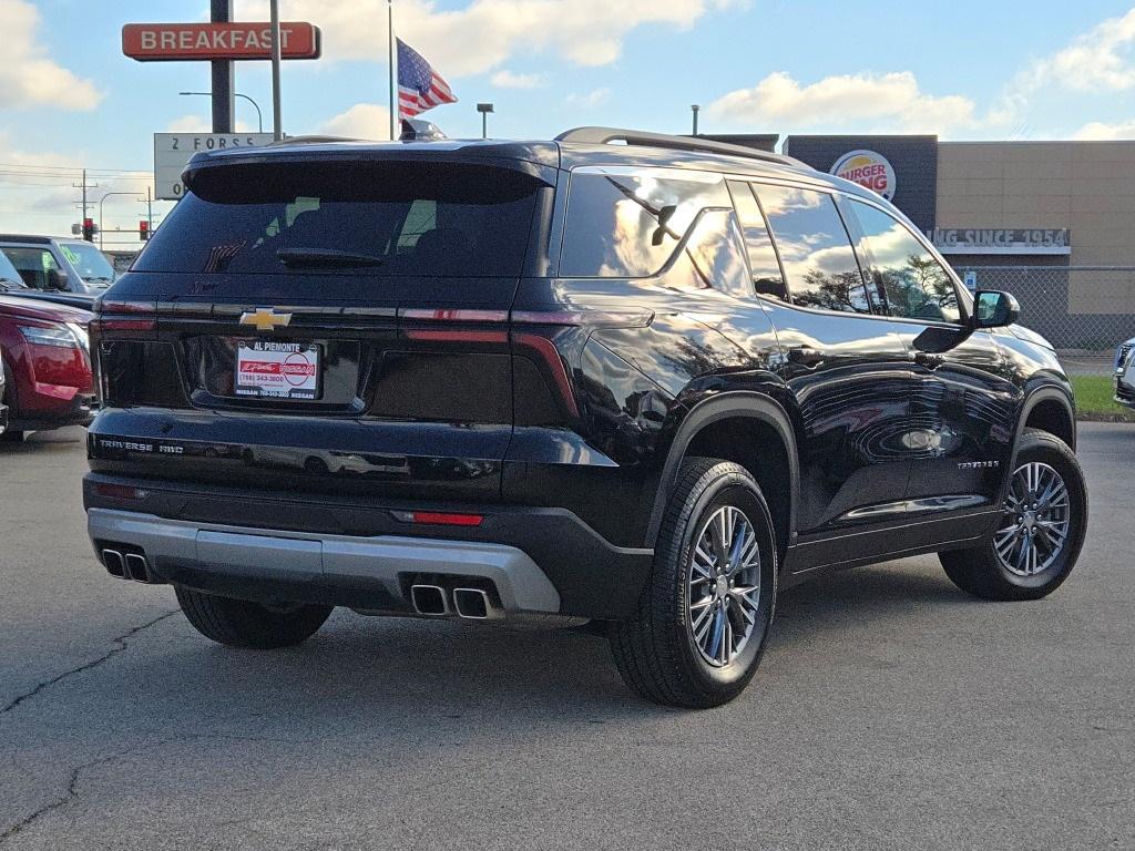 used 2025 Chevrolet Traverse car, priced at $39,000