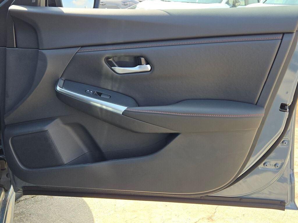 new 2025 Nissan Sentra car, priced at $27,035