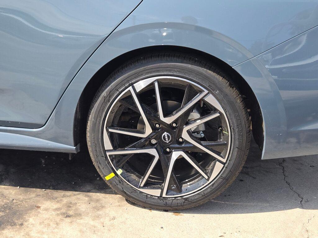 new 2025 Nissan Sentra car, priced at $27,035