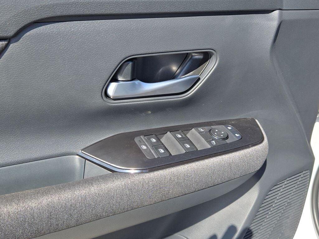 new 2026 Nissan Kicks car, priced at $28,875