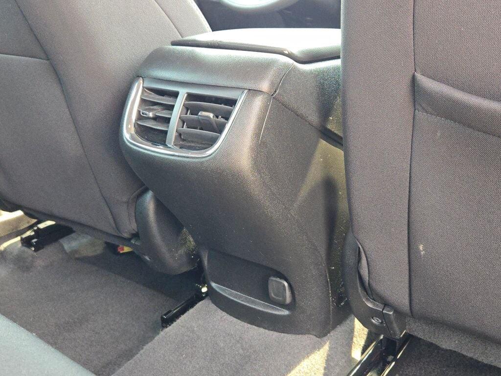 used 2023 Chevrolet Malibu car, priced at $19,000
