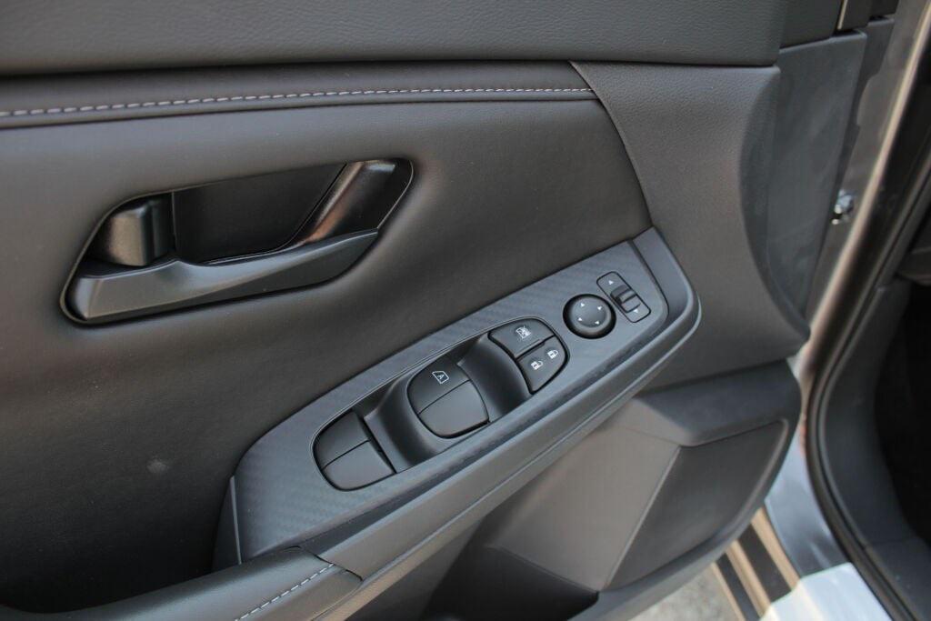 new 2025 Nissan Sentra car, priced at $23,255