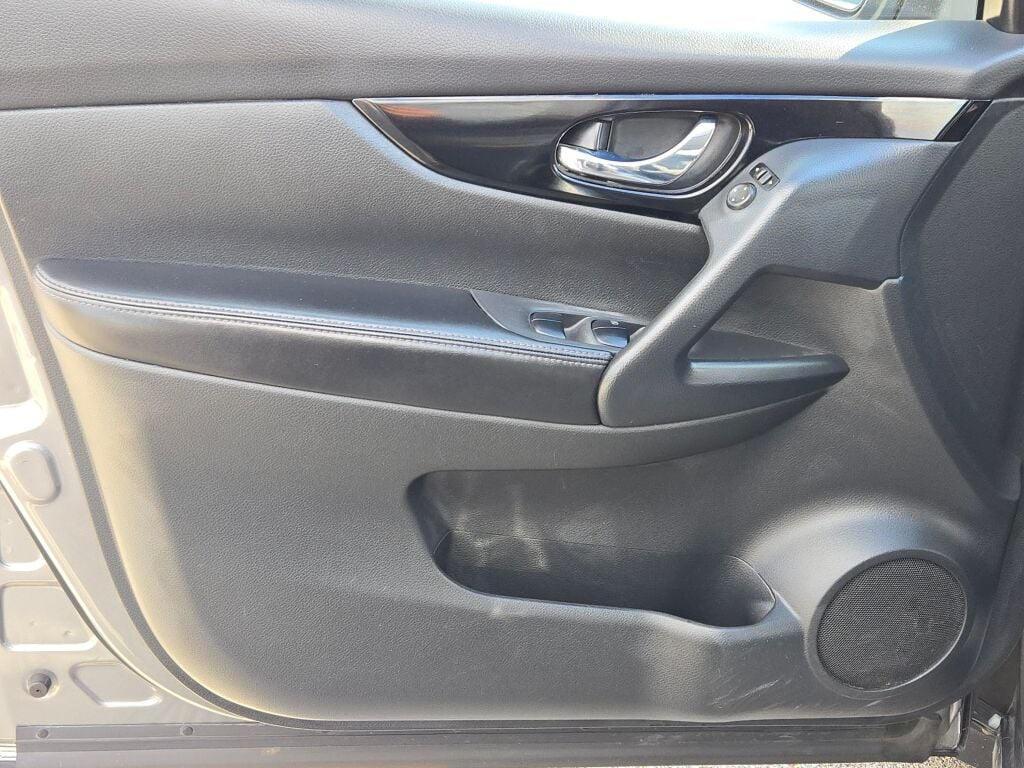 used 2021 Nissan Rogue Sport car, priced at $19,500