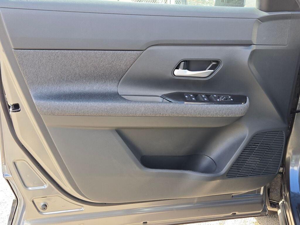 new 2026 Nissan Kicks car, priced at $27,870