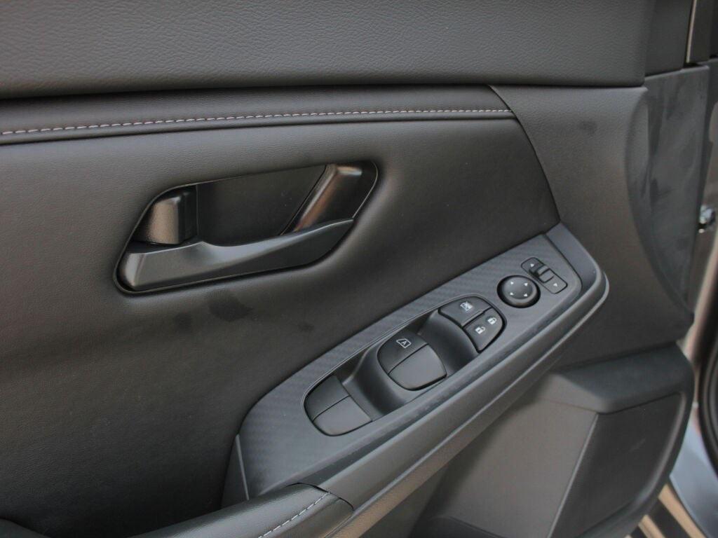 new 2025 Nissan Sentra car, priced at $23,255