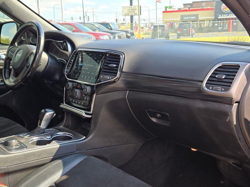 used 2021 Jeep Grand Cherokee car, priced at $25,000