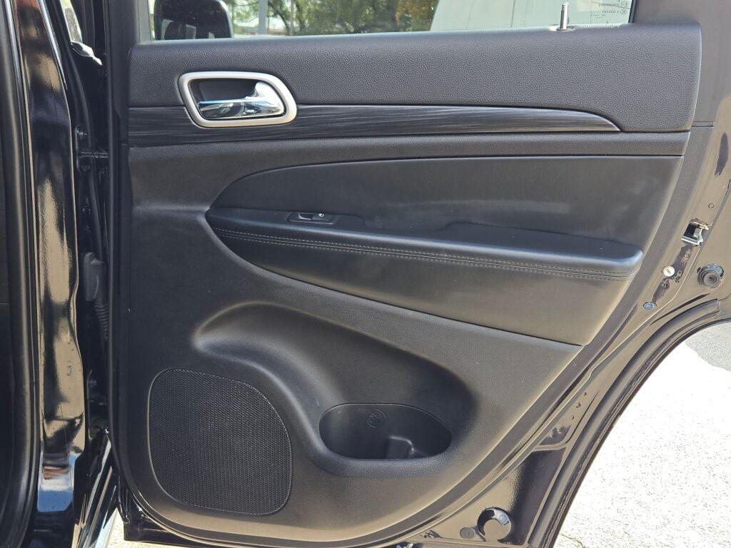 used 2021 Jeep Grand Cherokee car, priced at $25,000