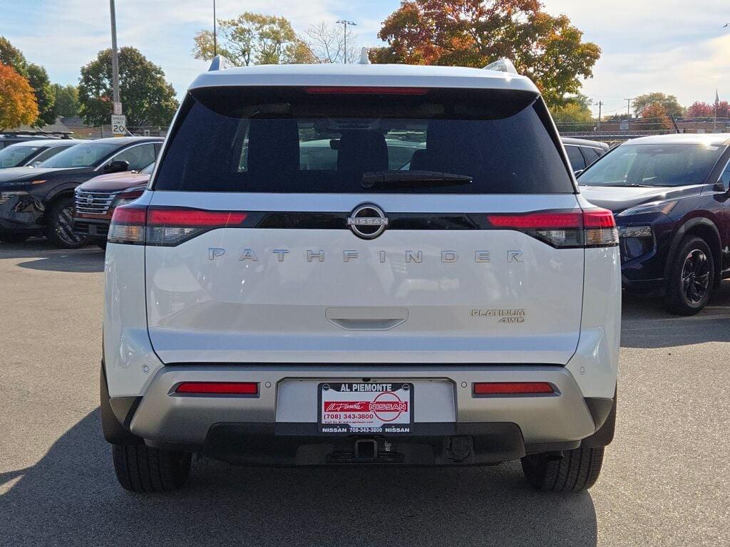 new 2025 Nissan Pathfinder car, priced at $55,205