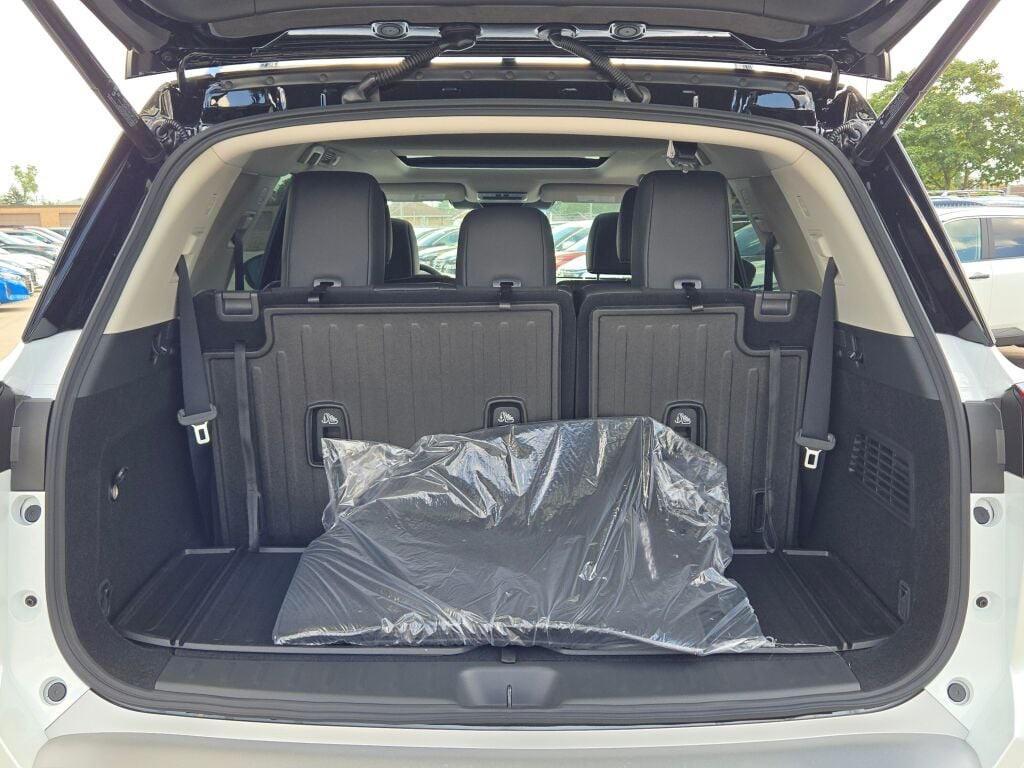 new 2025 Nissan Pathfinder car, priced at $54,500