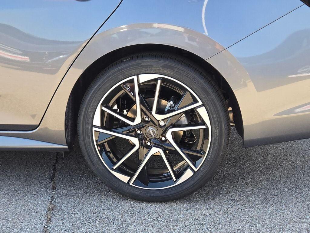 new 2025 Nissan Sentra car, priced at $28,825