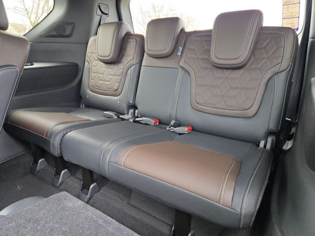 new 2025 Nissan Armada car, priced at $72,254